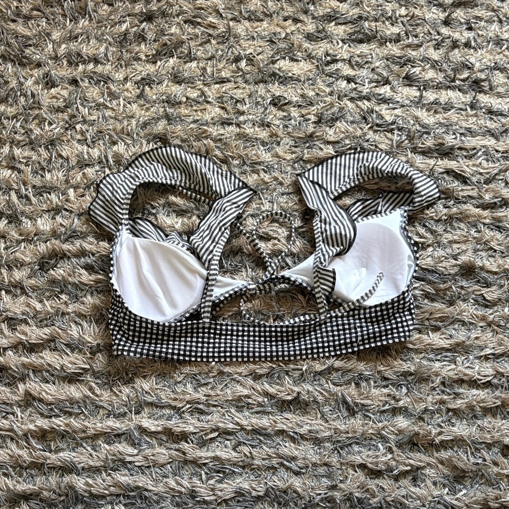 NWOT! Aerie Black and White Striped & Checkered Bikini Top, Size M - Picture 2 of 2